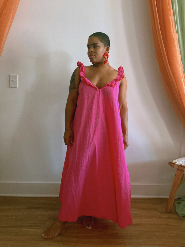 The Pink Ruffle Dress (M)