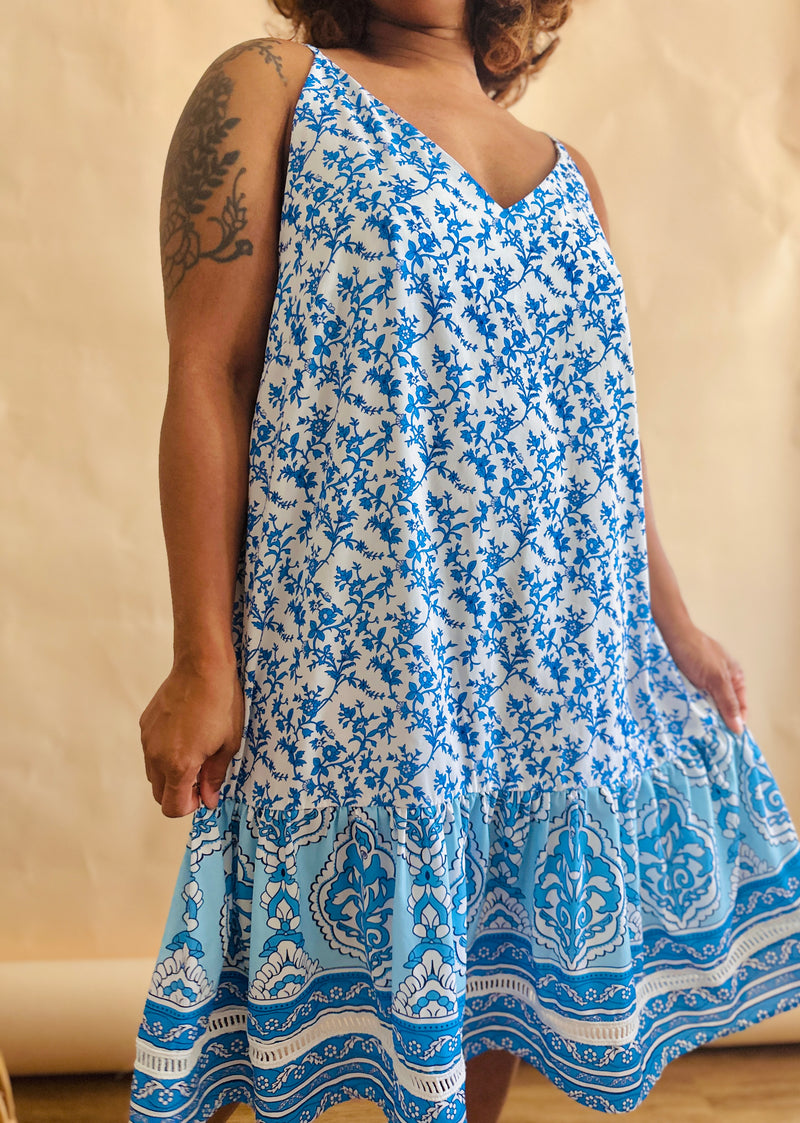 The Blue Floral Dress (XL)