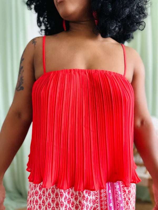 The Red Ruffle Top (M)