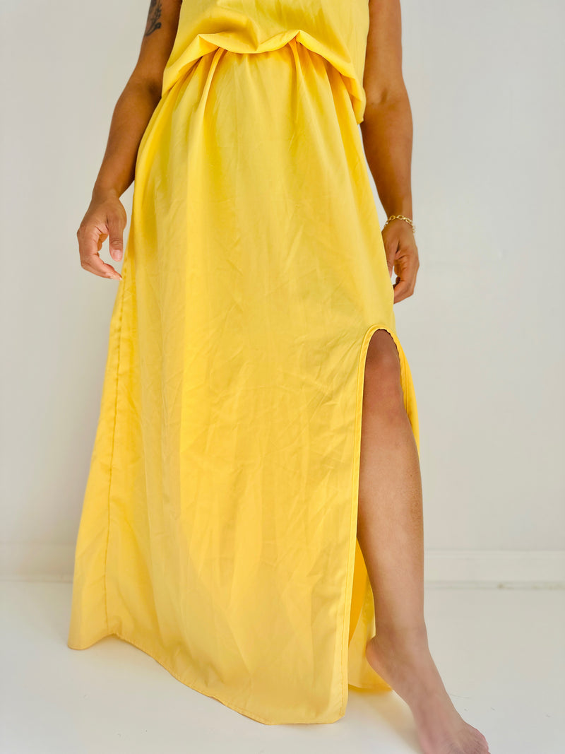 The Yellow Breezy Dress (M)